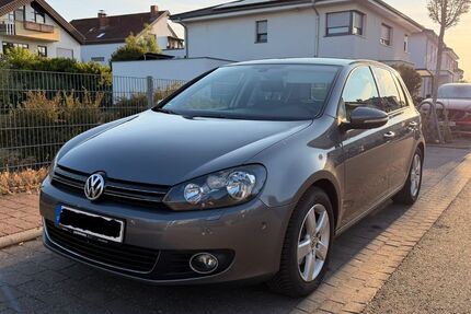 VW Golf 117.798 km 5.790 &euro; Brühl 68782