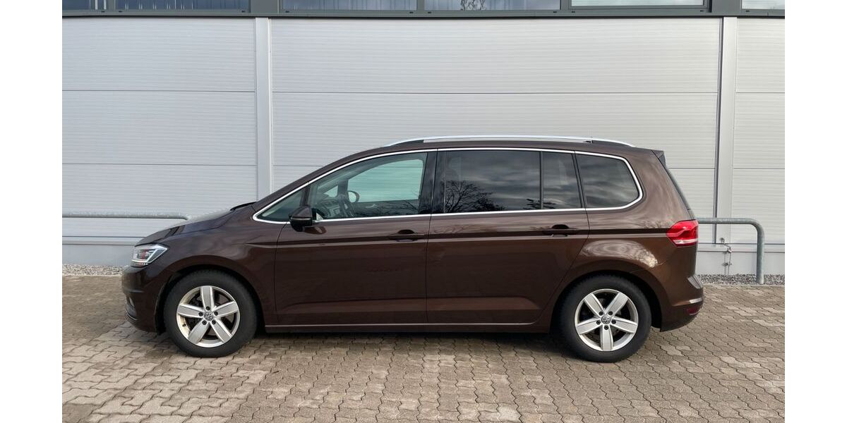 VW Touran 269.000 km 10.990 &euro; Schwäbisch Hall 74523