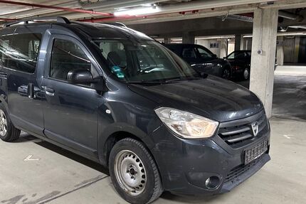 Dacia Dokker 130.000 km 2.300 &euro; Haar 85540