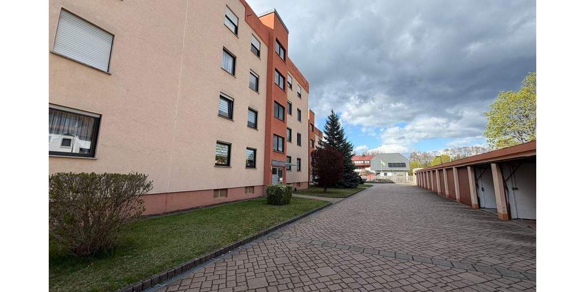 Etagenwohnung Feucht - 3 Zimmer, 80 m&sup2;, 660&euro; | Angebot:26379657