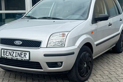 Ford Fusion 180.000 km 1.890 &euro; Voerde 46562