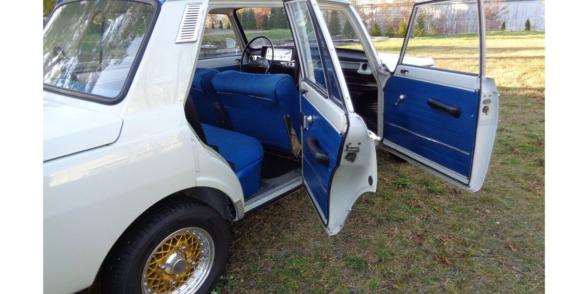 Wartburg 353 70.000 km 15.800 &euro; Lichtenau 09244