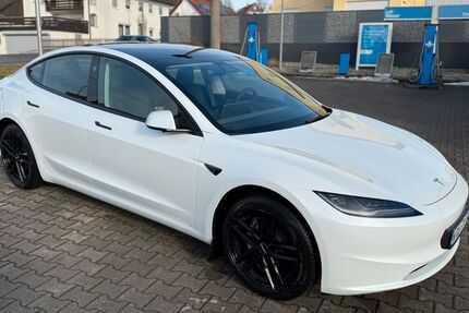 Tesla Model 3 10.200 km 39.400 &euro; Ursberg 86513