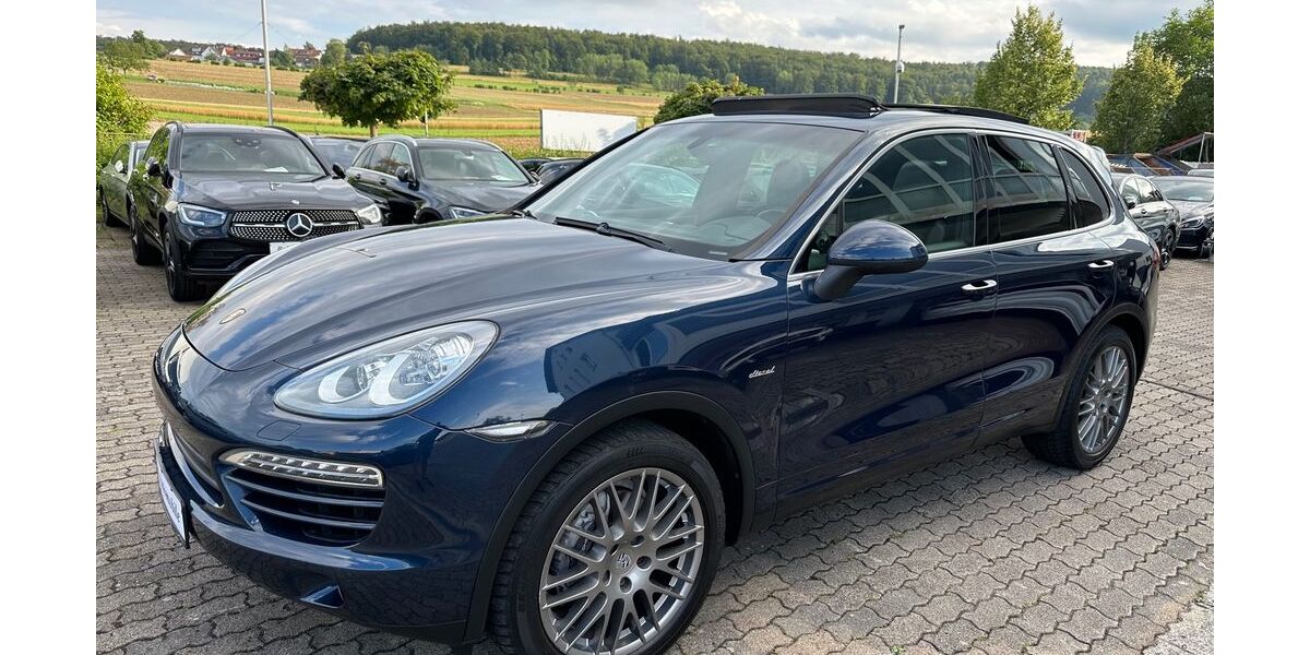 Porsche Cayenne 230.000 km 17.900 &euro; Simmozheim/Stuttgart 75397