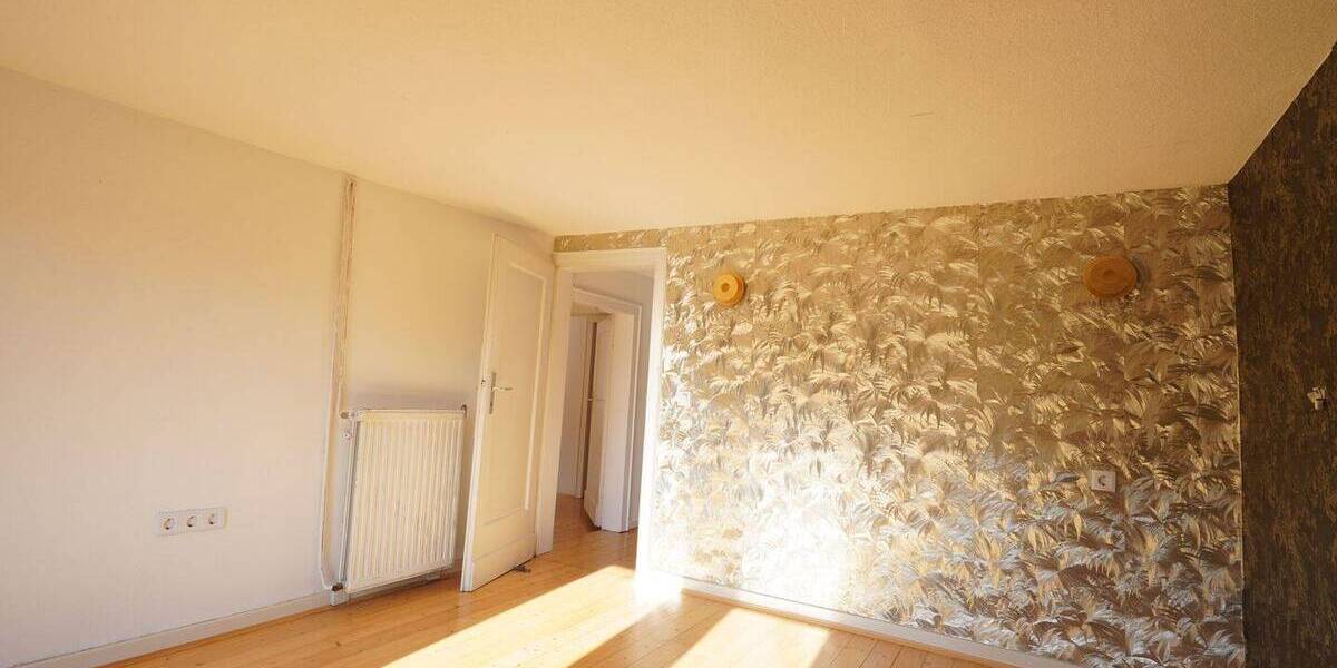 Mehrfamilienhaus, Wohnhaus Siegen Oberschelden - 5 Zimmer, 111 m&sup2;, 265.000&euro; | Angebot:25688496