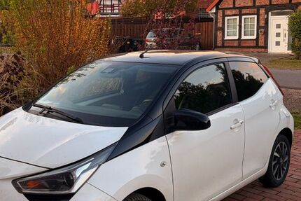 Toyota Aygo (X) 103.000 km 8.850 &euro; Rehburg Loccum 31547
