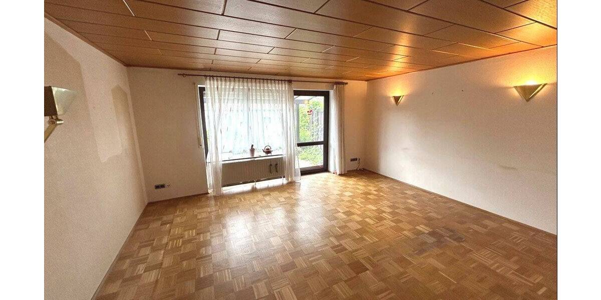 Reihenmittelhaus Ansbach Hennenbach - 6 Zimmer, 111 m&sup2;, 330.000&euro; | Angebot:26886257