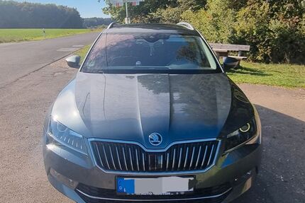 Skoda Superb 173.000 km 13.499 &euro; Pottenstein 91278