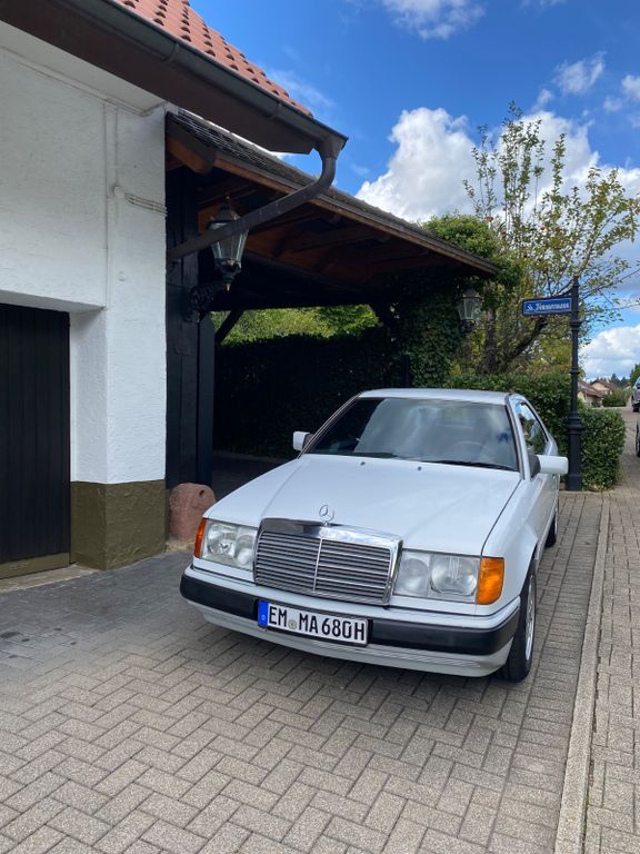 Mercedes-Benz 230 281.925 km 7.100 € Sexau 79350