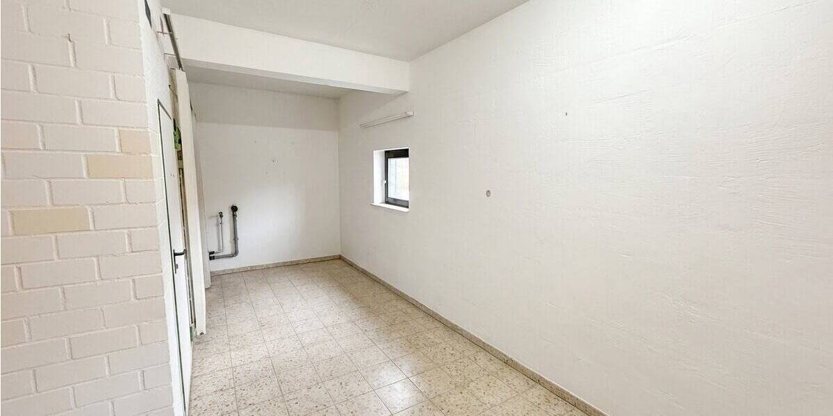 Gewerbeobjekt Hellenthal - 7 Zimmer, 659.721&euro; | Angebot:26014940