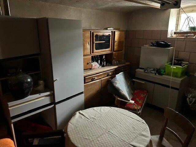 Mehrfamilienhaus, Wohnhaus Neuhaus am Rennweg Steinheid - 6 Zimmer, 190 m&sup2;, 30.000&euro; | Angebot:26156327