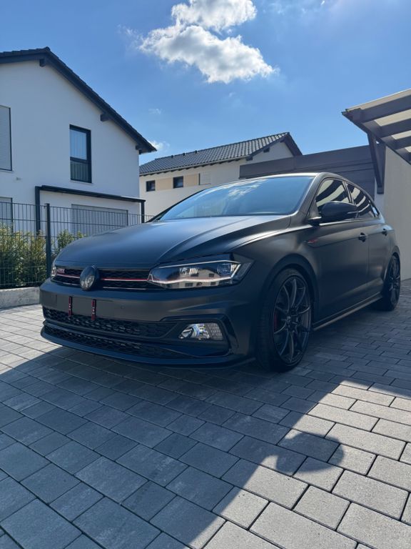 VW Polo 90.000 km 18.900 € Büdingen 63654