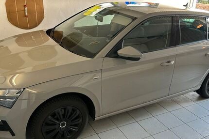 Skoda Scala 44.000 km 13.900 &euro; Regen 94209