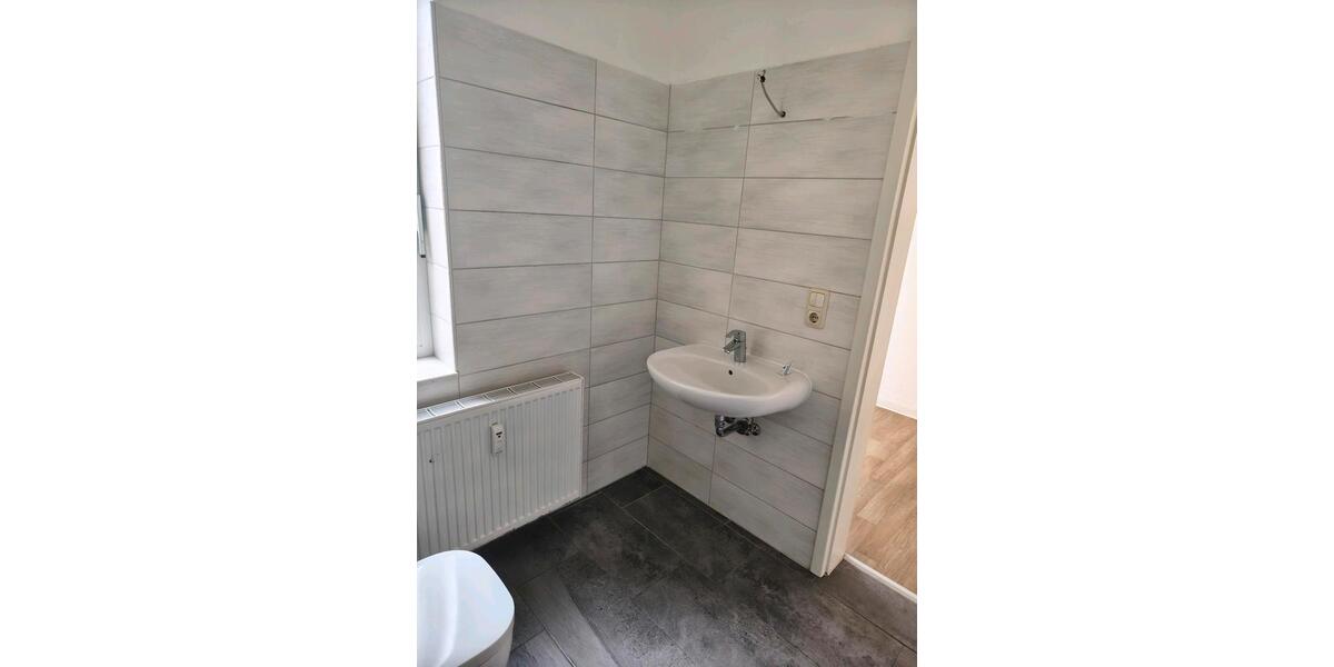 Erdgeschoßwohnung Köthen (Anhalt) - 5 Zimmer, 150 m&sup2;, 1.100&euro; | Angebot:26323290