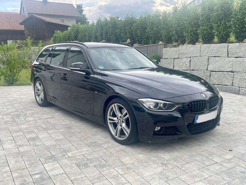 320