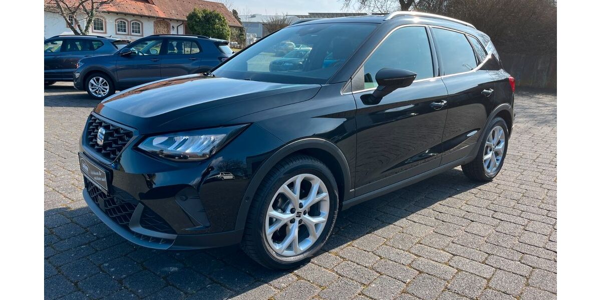 Seat Arona 1.390 km 23.990 &euro; Fahrenbach 74864