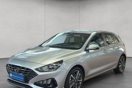 Hyundai i30 11.943 km 18.490 € Stuttgart 70190