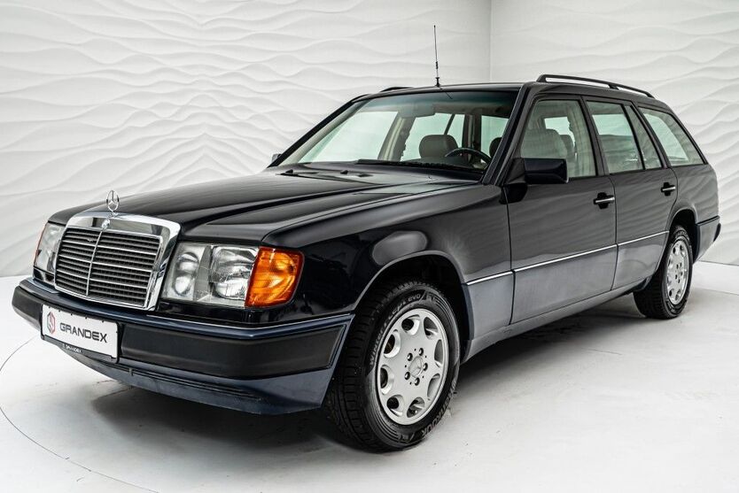 Mercedes-Benz 300 321.300 km 29.900 € Sengenthal 92369