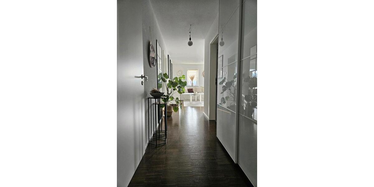 Etagenwohnung Spaichingen - 4.5 Zimmer, 93 m&sup2;, 1.190&euro; | Angebot:25297148