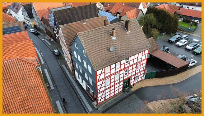 Mehrfamilienhaus, Wohnhaus Schwalmstadt Treysa - 7 Zimmer, 196 m&sup2;, 325.000&euro; | Angebot:26724153
