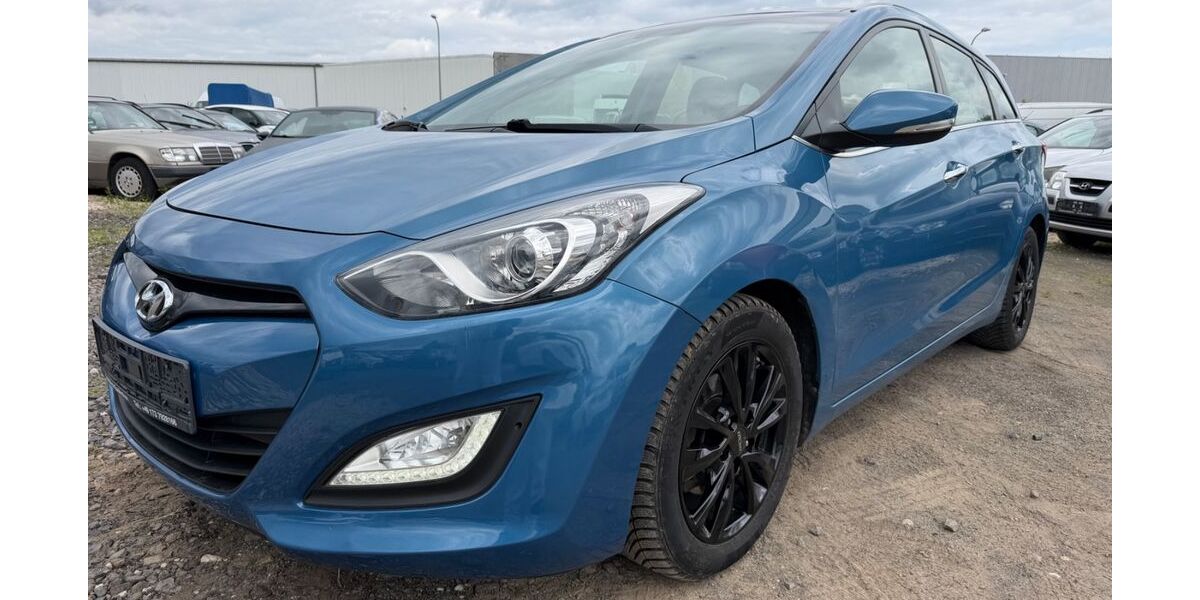 Hyundai i30 259.956 km 3.290 &euro; Weilerswist 53919