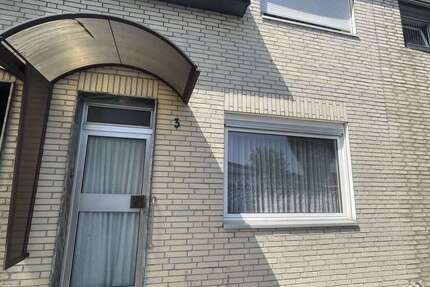 Haus zum Kaufen in Meerbusch 165.000 € 98 m²