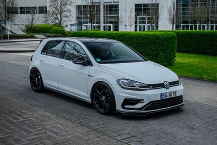 VW Golf 113.000 km 24.399 € Bornheim 53332