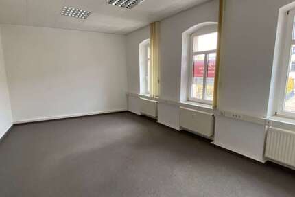 Büro in Auerbach 299 € 95.3 m² zimmer