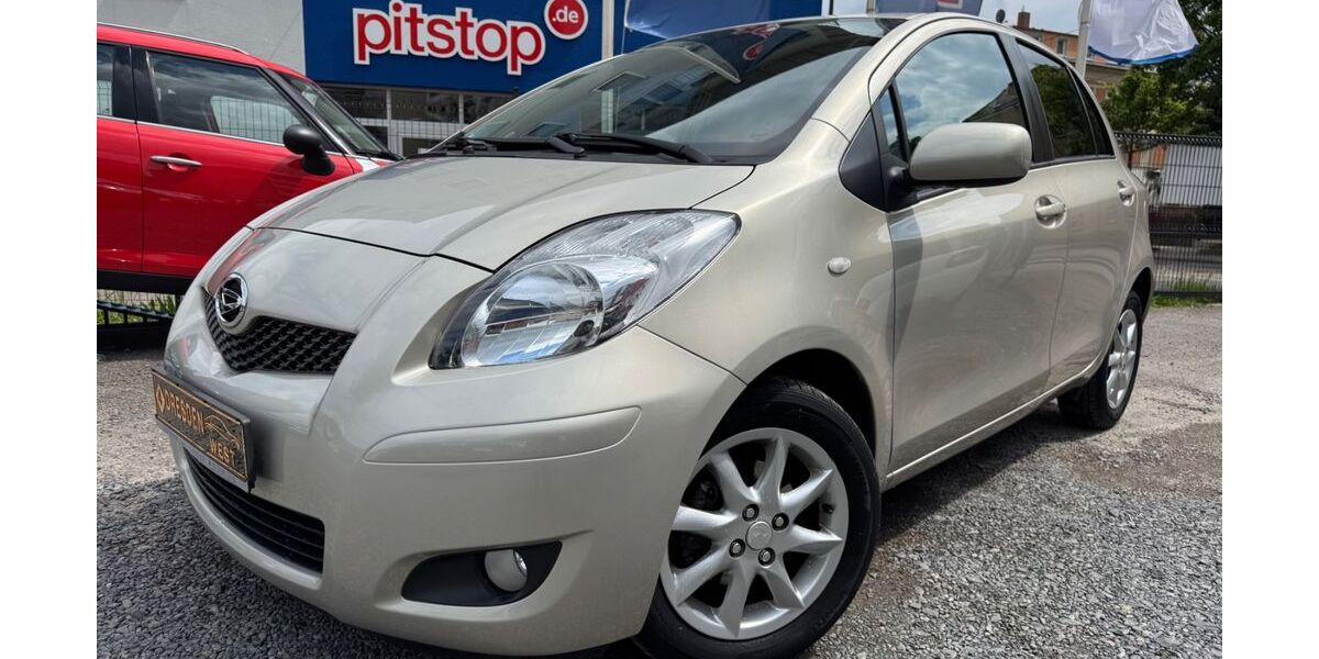 Toyota Yaris 94.000 km 4.299 &euro; Dresden 01159