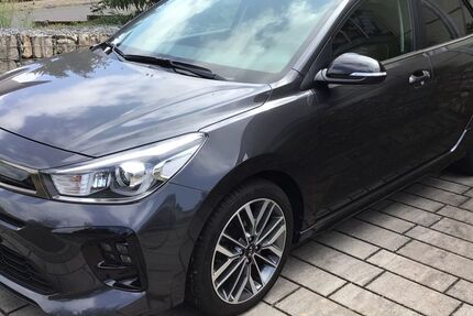 Kia Rio 25.400 km 15.699 € Budingen 63654