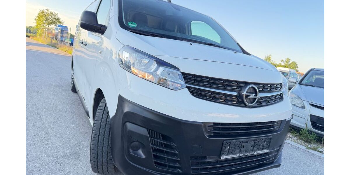 Opel Vivaro 113.856 km 10.950 &euro; Puchheim 82178