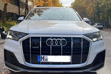 Audi Q7 84.000 km 49.999 &euro; München 81737