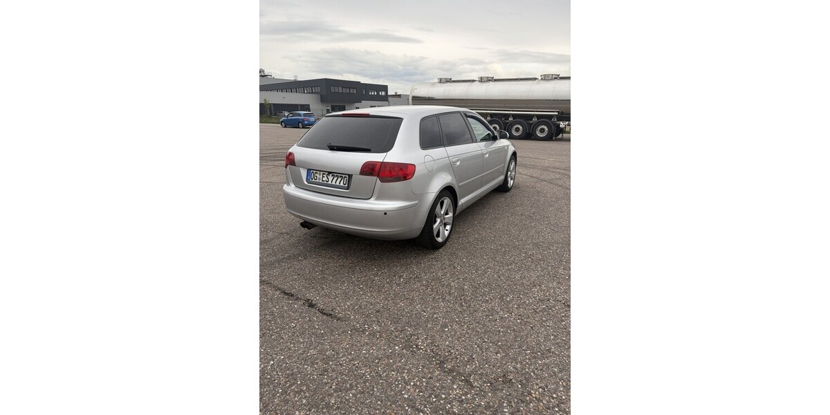 Audi A3 308.000 km 3.000 &euro; Offenburg 77652