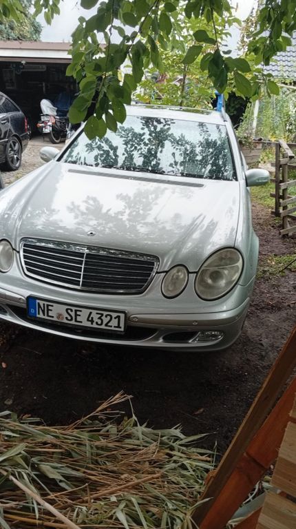 E 200