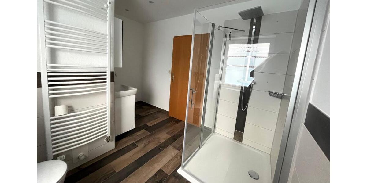 Maisonettenwohnung Esens - 4 Zimmer, 113 m&sup2;, 900&euro; | Angebot:26006642