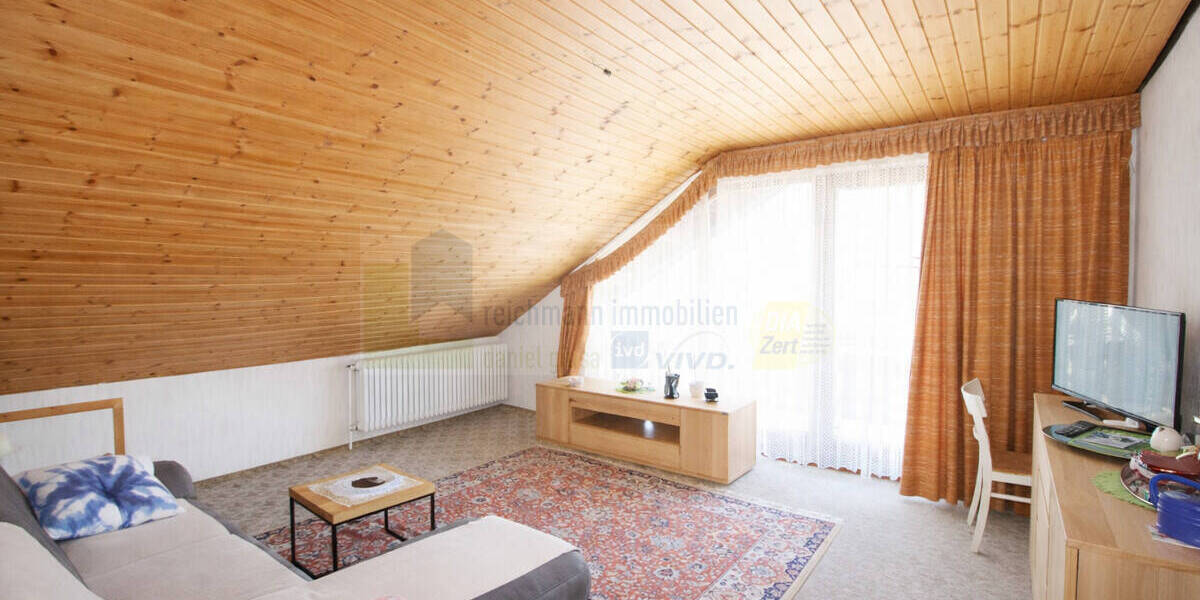 Einfamilienhaus Villingen-Schwenningen Schwenningen - 1 Zimmer, 258 m&sup2;, 460.000&euro; | Angebot:26275972