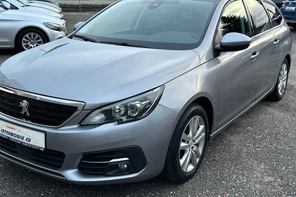 Peugeot 308 185.817 km 7.140 &euro; Gernsbach 76593