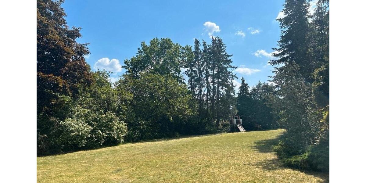 Einfamilienhaus Hanstedt - 12 Zimmer, 400 m&sup2;, 3.500&euro; | Angebot:25158734