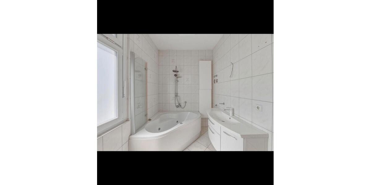 Etagenwohnung Weilheim an der Teck - 3 Zimmer, 108 m&sup2;, 380.000&euro; | Angebot:27291199