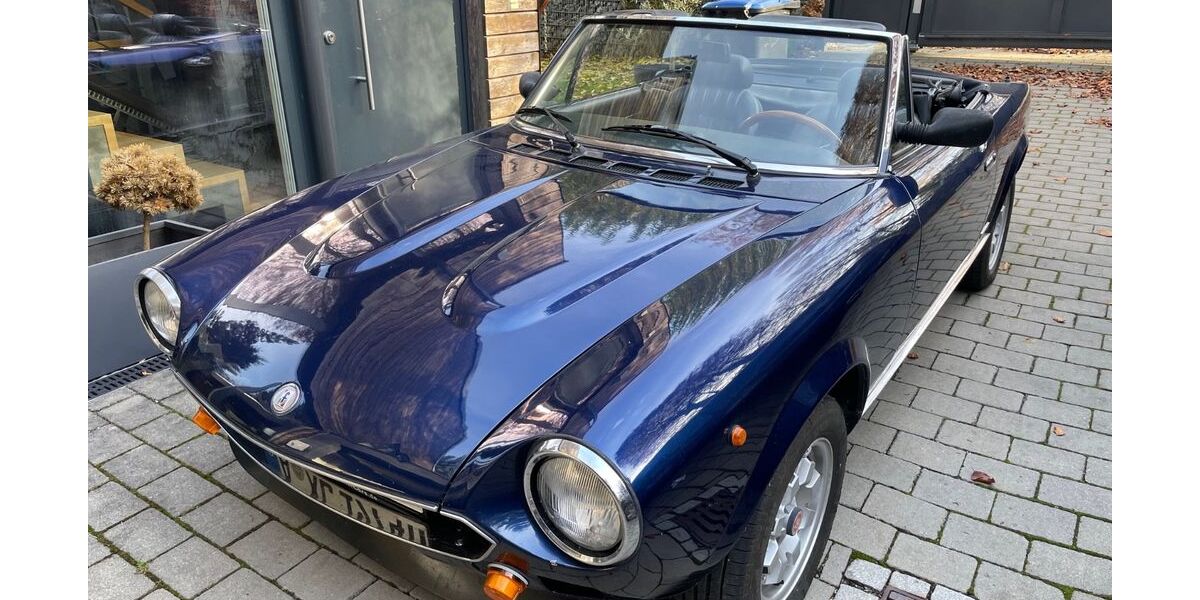 Fiat 124 Spider 153.000 km 12.900 &euro; Stadtbergen 86391