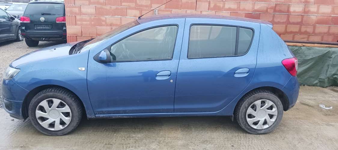 Dacia Sandero 93.000 km 1.999 &euro; Nuernberg 90439