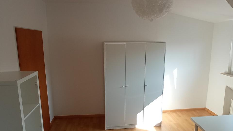 Etagenwohnung Darmstadt Darmstadt-West - 1 Zimmer, 14 m&sup2;, 450&euro; | Angebot:26614062