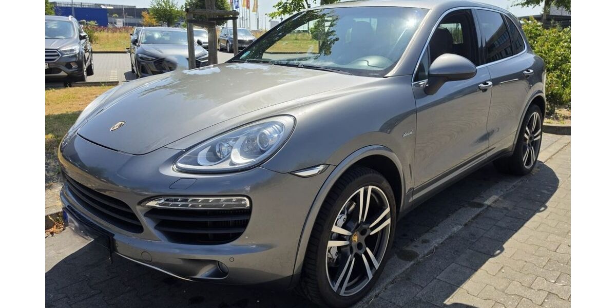 Porsche Cayenne 296.000 km 19.400 &euro; Neuss 41462