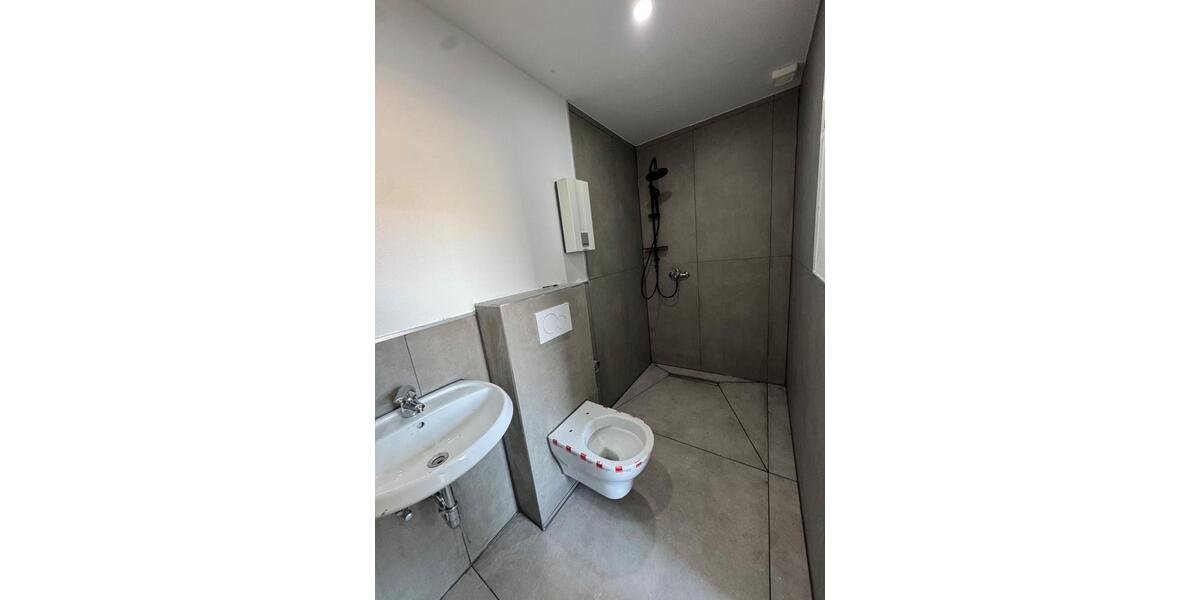 Erdgeschoßwohnung Hennef (Sieg) - 2 Zimmer, 65 m&sup2;, 1.000&euro; | Angebot:25407468