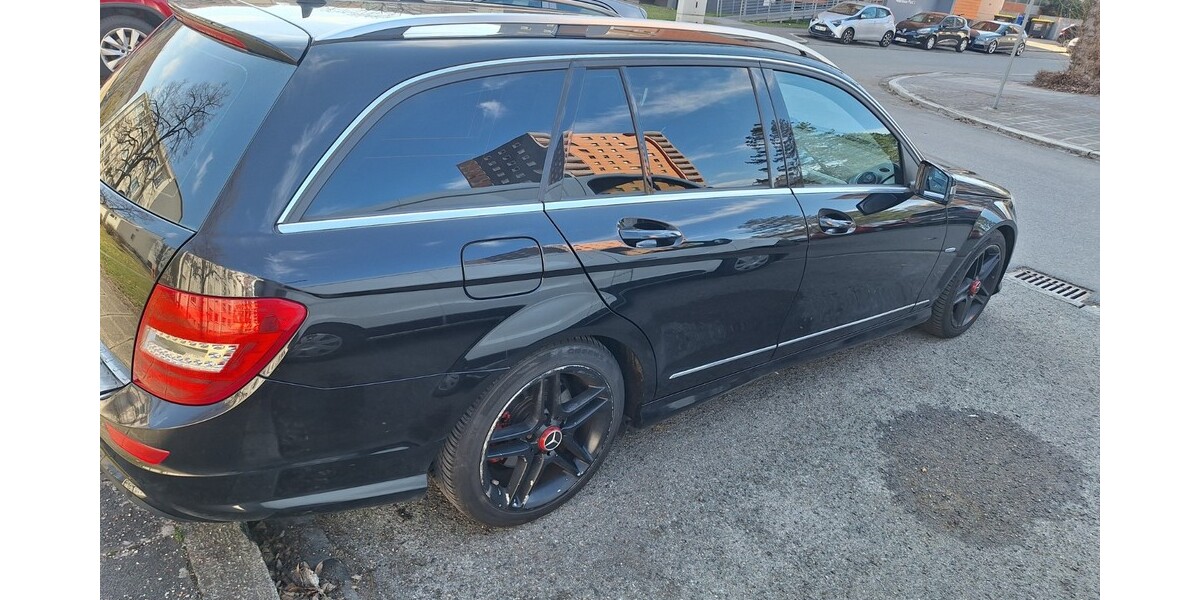 Mercedes-Benz C 250 284.000 km 5.800 &euro; Nürnberg 90403