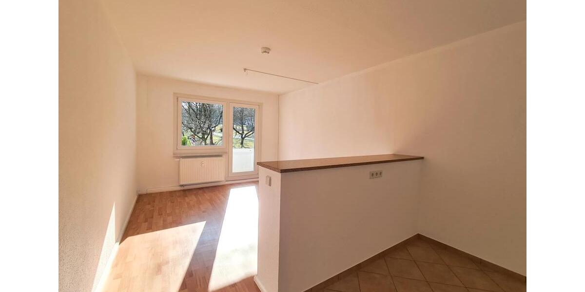 Etagenwohnung Flöha - 2 Zimmer, 42 m&sup2;, 237&euro; | Angebot:25974105