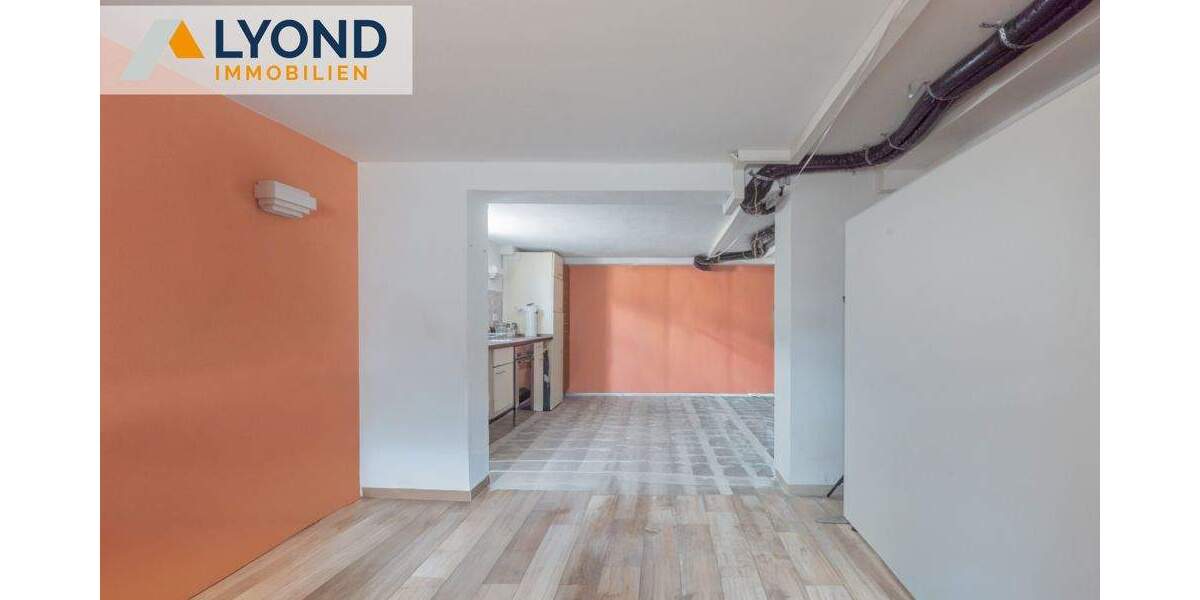 Zweifamilienhaus saniert zwischen Leipzig - Halle, mit Pool und Garten - modern & energieeffizient 7 zimmer