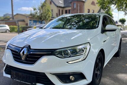Renault Megane 180.000 km 6.999 &euro; Wiesbaden 65203