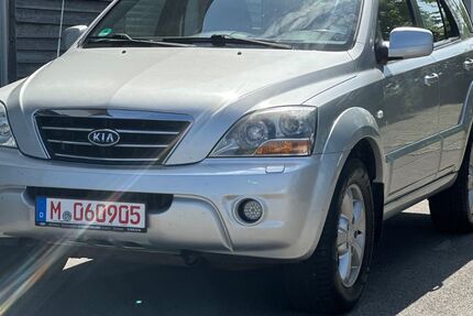 Kia Sorento 199.916 km 3.990 € Traunwalchen 83374