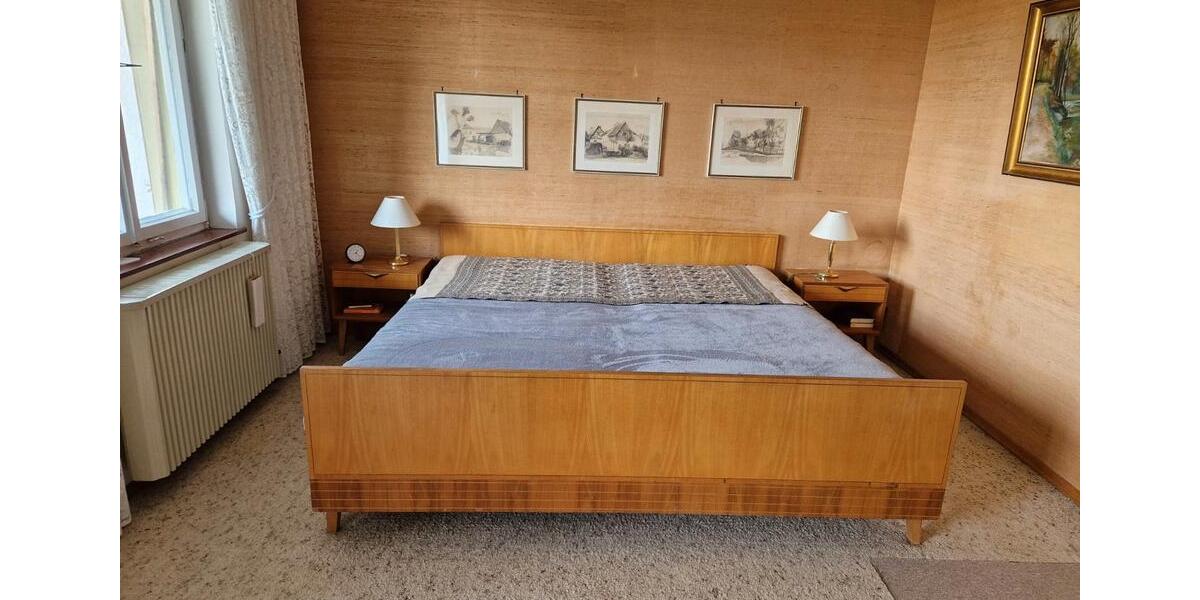 Reihenhaus Selb - 7 Zimmer, 134 m&sup2;, 129.000&euro; | Angebot:27226593